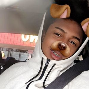 Meet your Posher, Malik